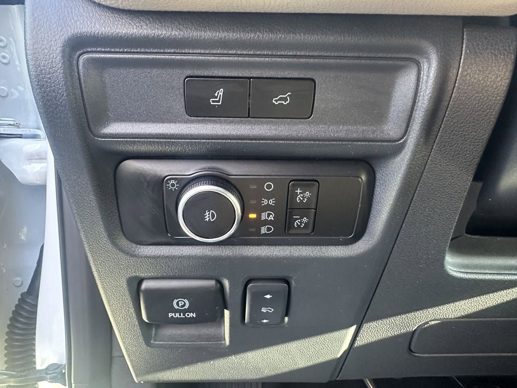 Used 2024 Ford Expedition Max Limited AWD/4WD image 29