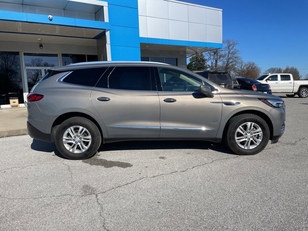 Used 2019 Buick Enclave Essence image 9