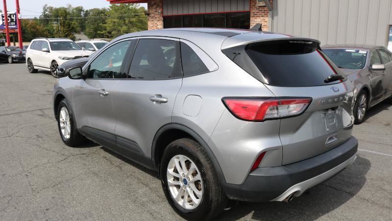 Used 2022 Ford Escape SE w/ Cold Weather Package AWD/4WD image 5