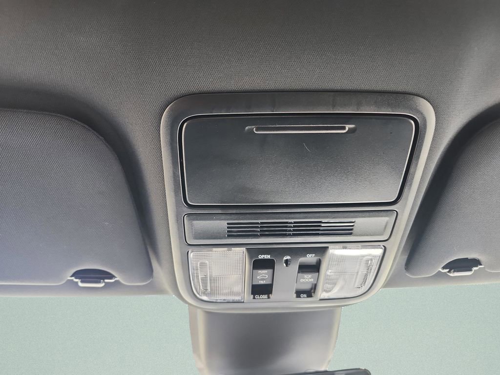 Certified 2023 Honda Odyssey Sport image 15