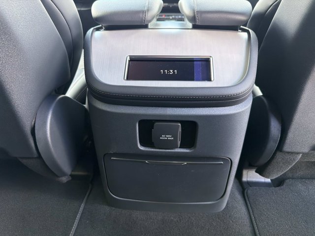 New 2026 Lincoln Navigator Reserve w/ Jet Appearance Package AWD/4WD image 21