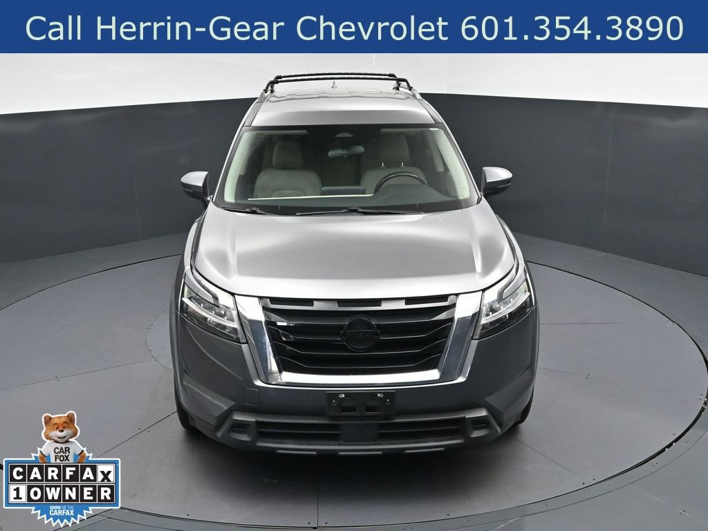Used 2022 Nissan Pathfinder SV image 39