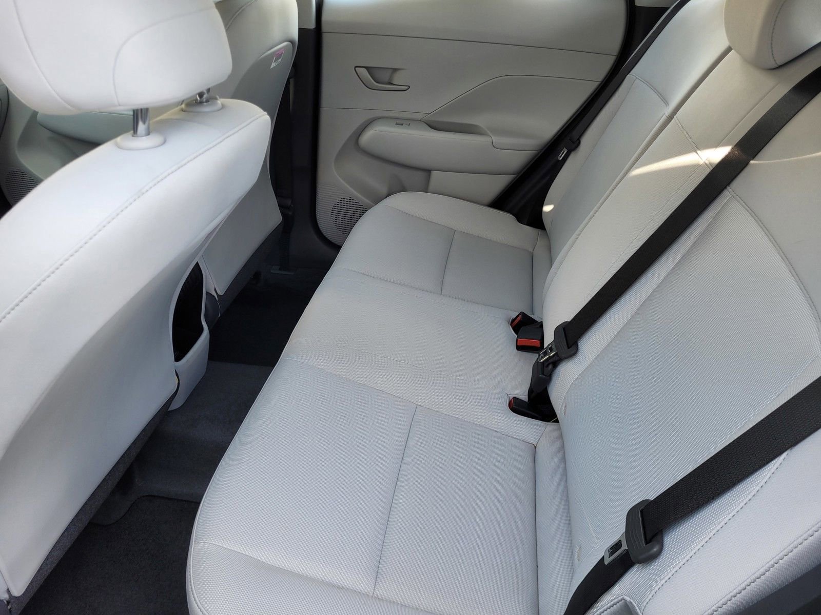 Certified 2026 Hyundai Kona SE image 18