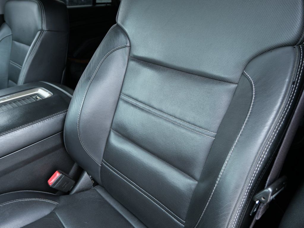 Used 2016 GMC Yukon Denali w/ Open Road Package image 24