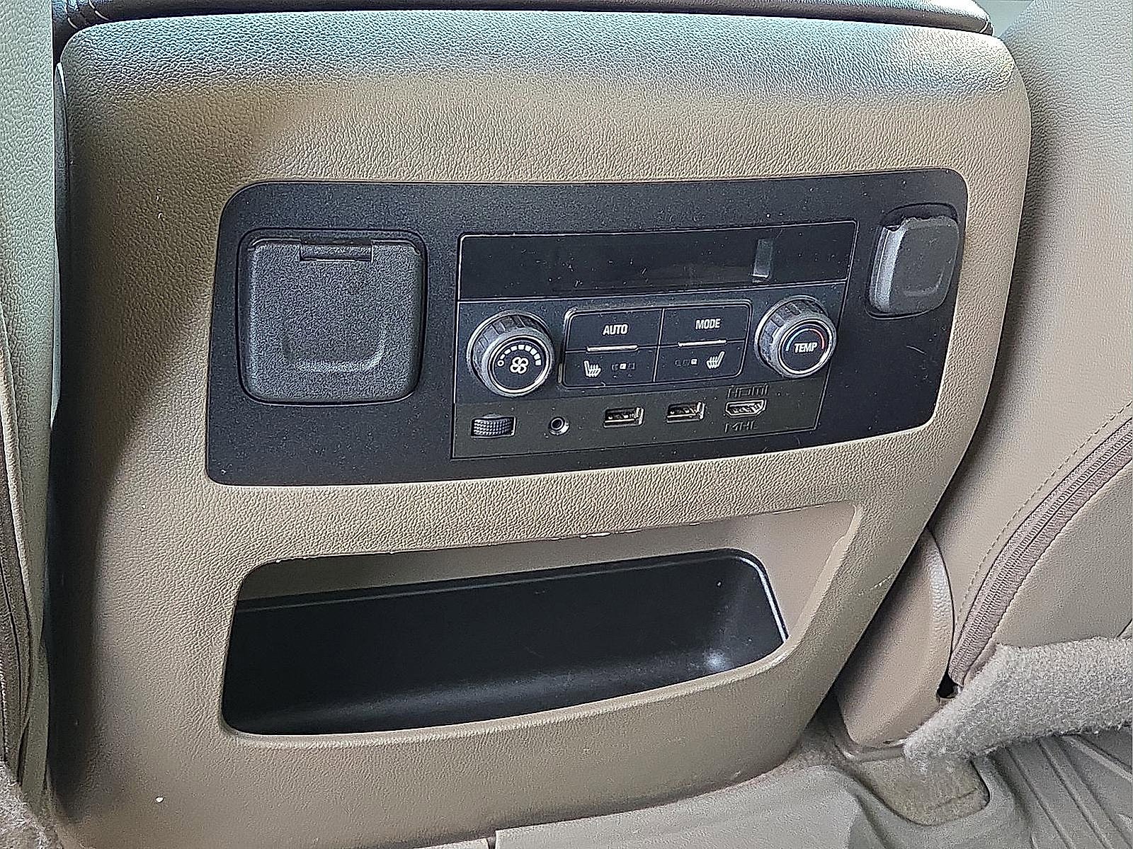 Used 2019 Chevrolet Tahoe Premier image 12