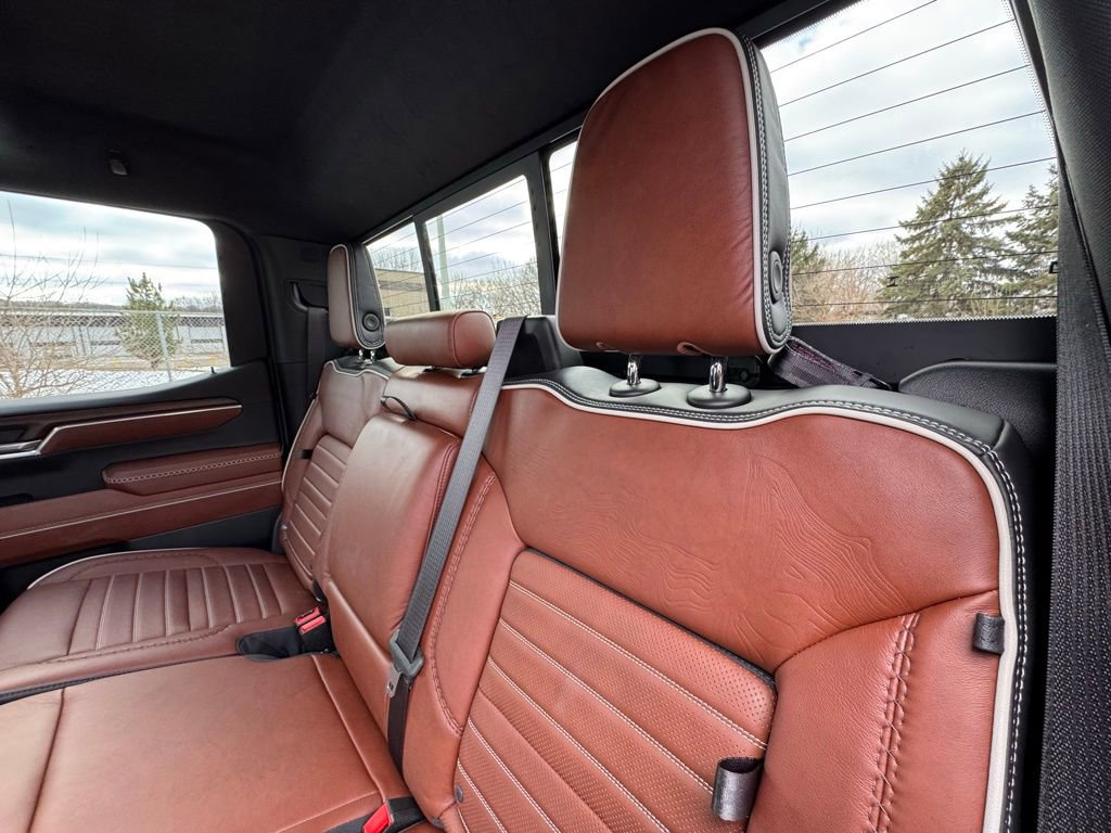 Used 2024 GMC Sierra 1500 Denali Ultimate image 40