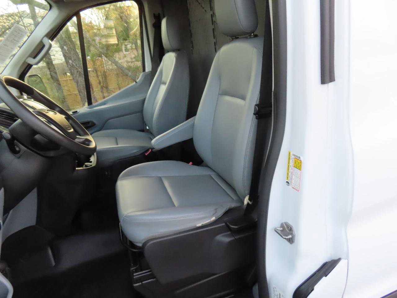 Used 2019 Ford Transit 250 148 Medium Roof RWD image 11