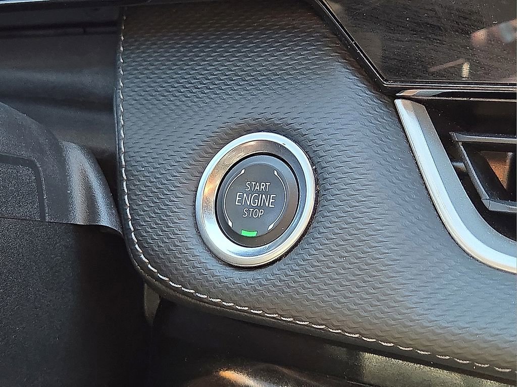 Used 2025 Chevrolet Equinox LT AWD/4WD image 29