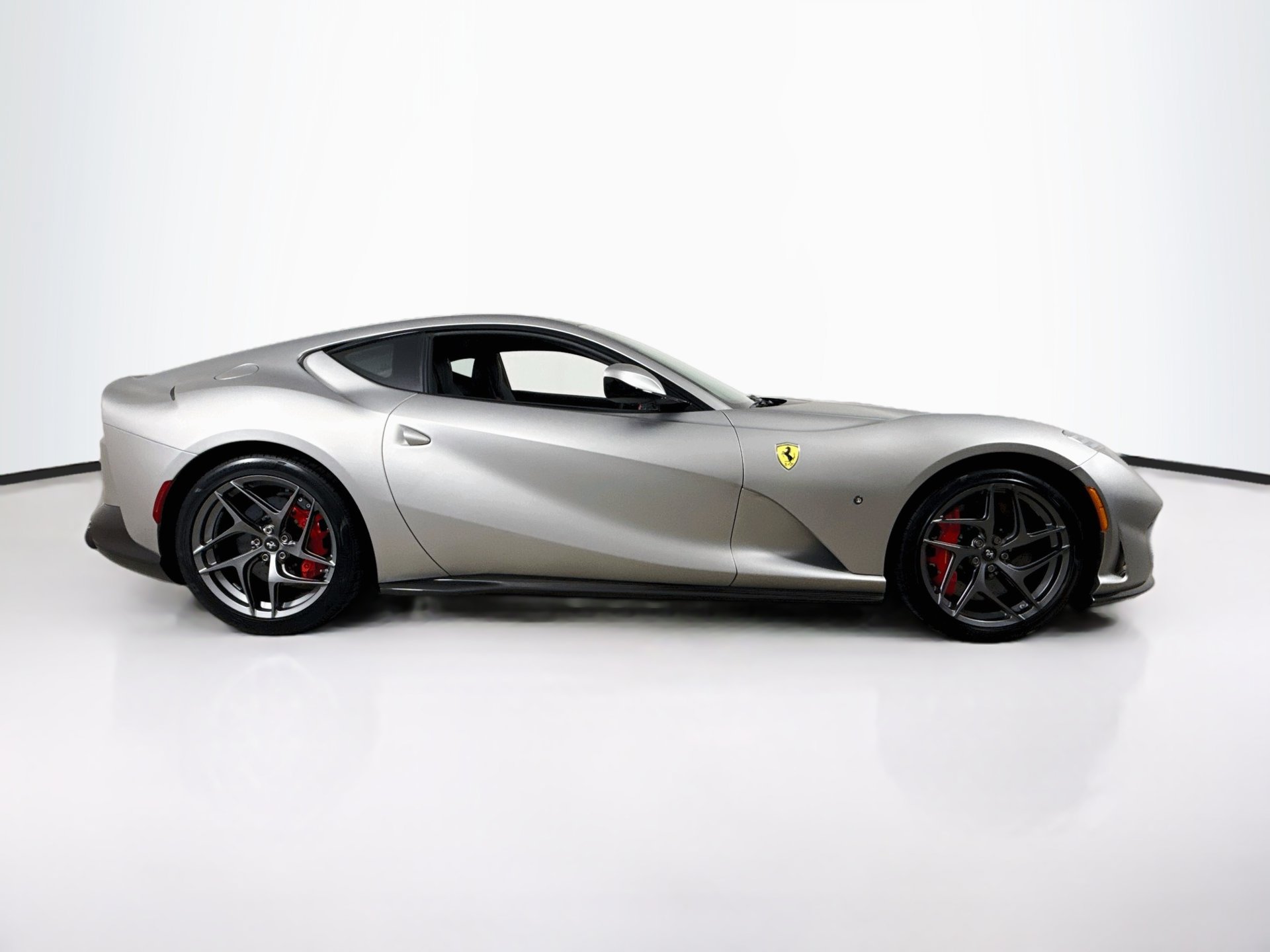 Certified 2018 Ferrari 812 Superfast RWD image 8
