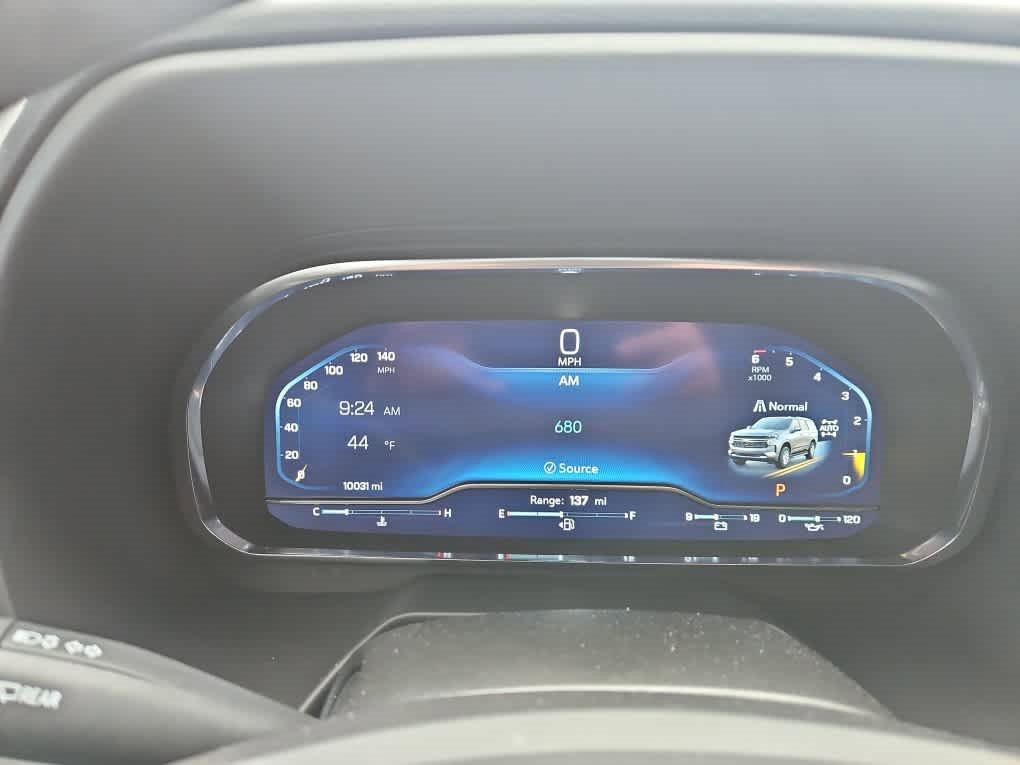 Used 2024 Chevrolet Tahoe Z71 w/ Luxury Package image 19