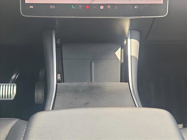 Used 2020 Tesla Model Y Long Range image 13