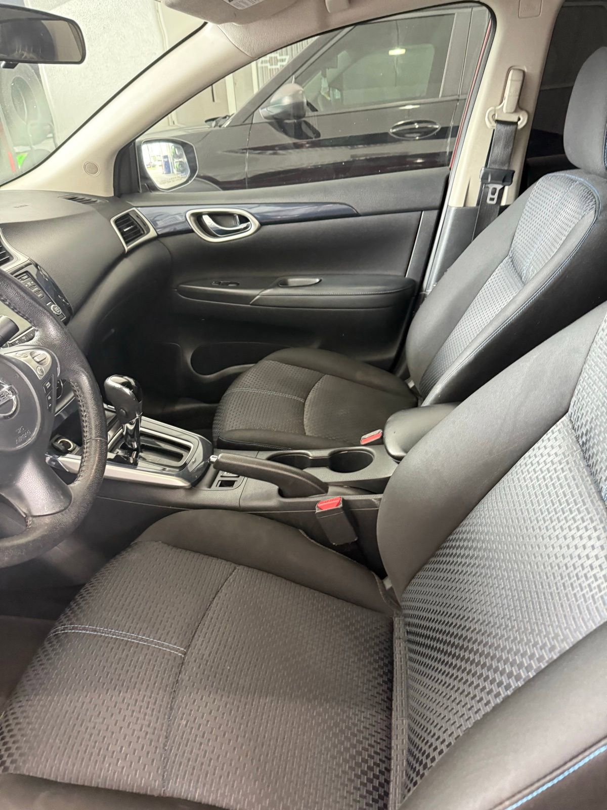 Used 2018 Nissan Sentra SR image 7