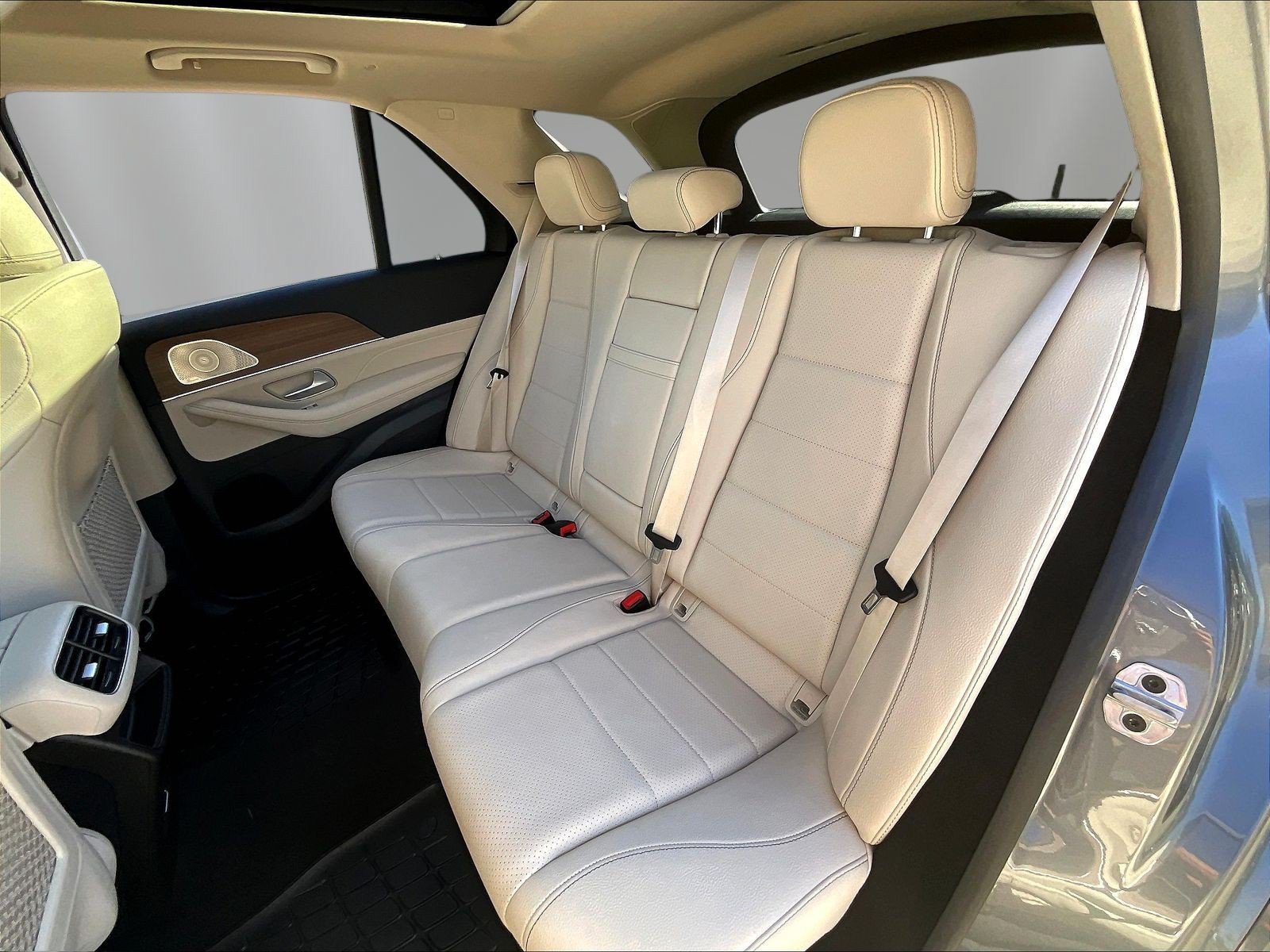 Used 2026 Mercedes-Benz GLE 450 4MATIC image 23