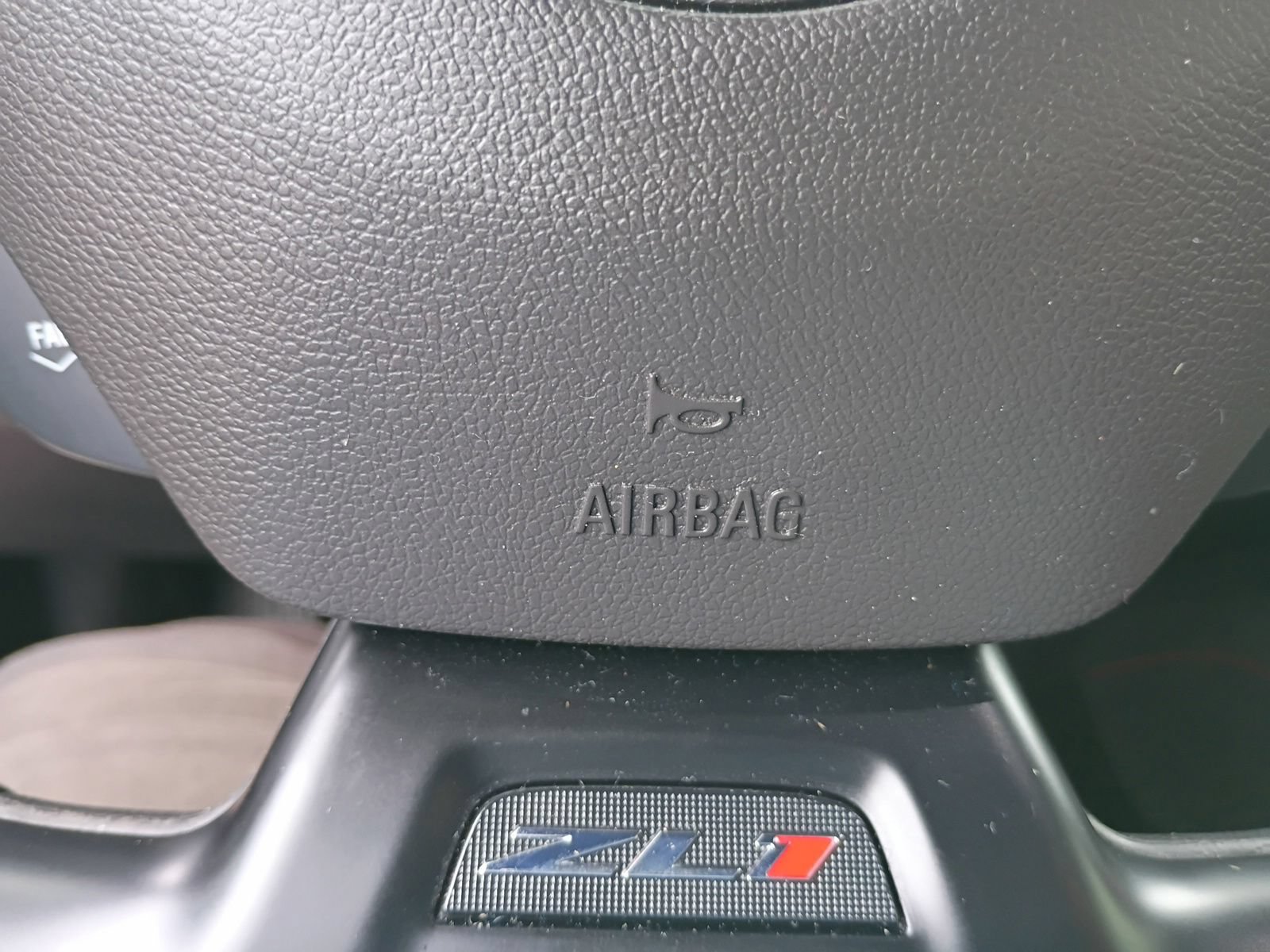 Used 2022 Chevrolet Camaro ZL1 RWD image 21