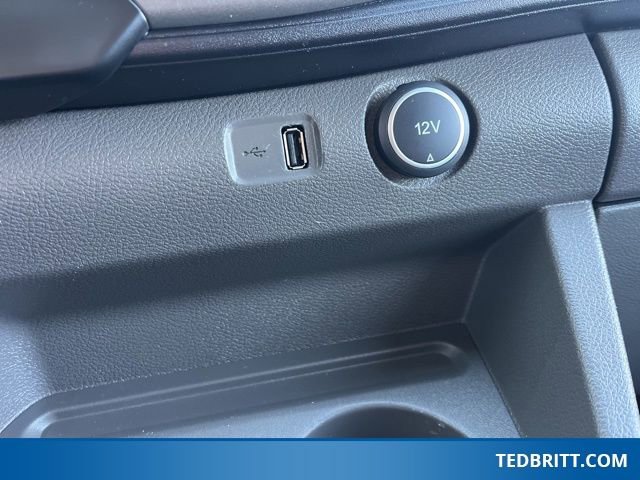 Used 2022 Ford Transit 350 XLT image 25
