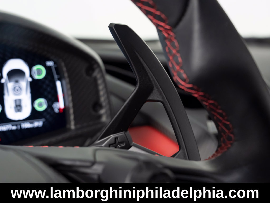 Used 2024 Lamborghini Revuelto AWD/4WD image 23