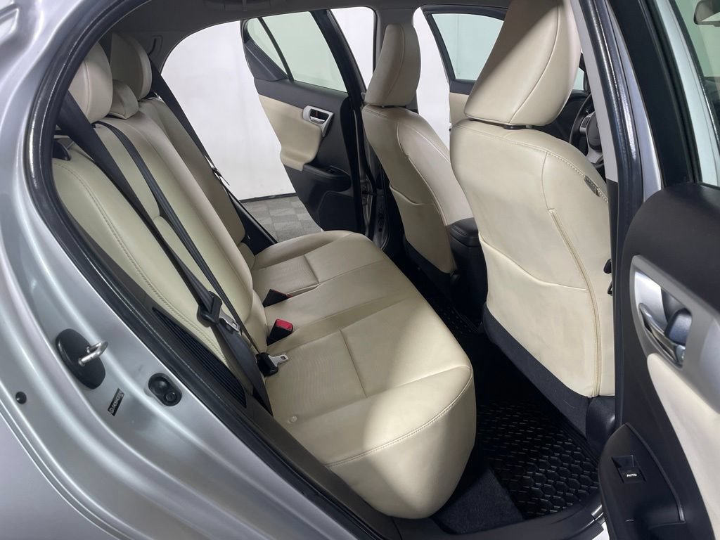 Used 2012 Lexus CT 200h Premium w/ Premium Audio Pkg FWD image 22