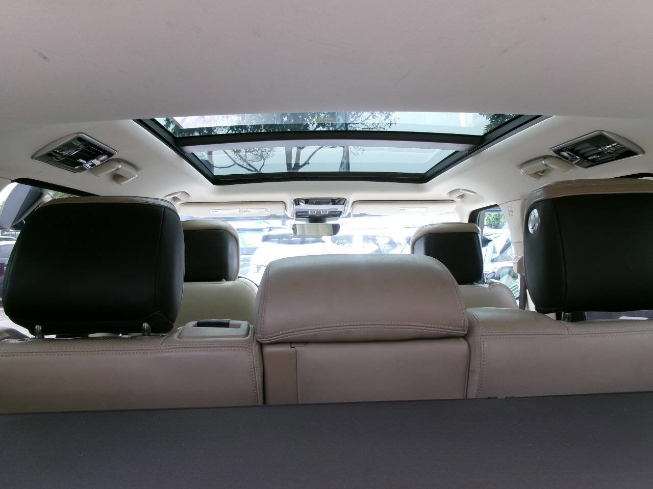 Used 2019 Land Rover Range Rover HSE AWD/4WD image 17