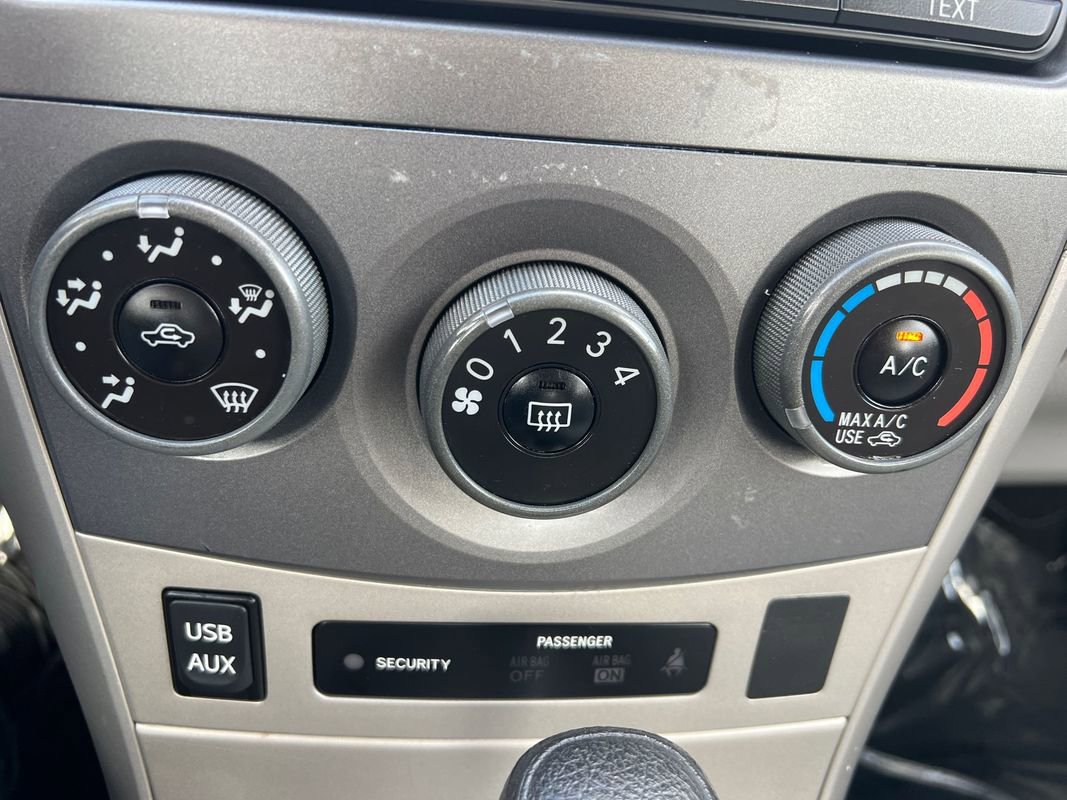 Used 2012 Toyota Corolla LE image 16