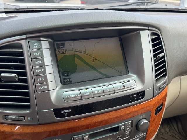 Used 2006 Lexus LX 470 4WD image 20