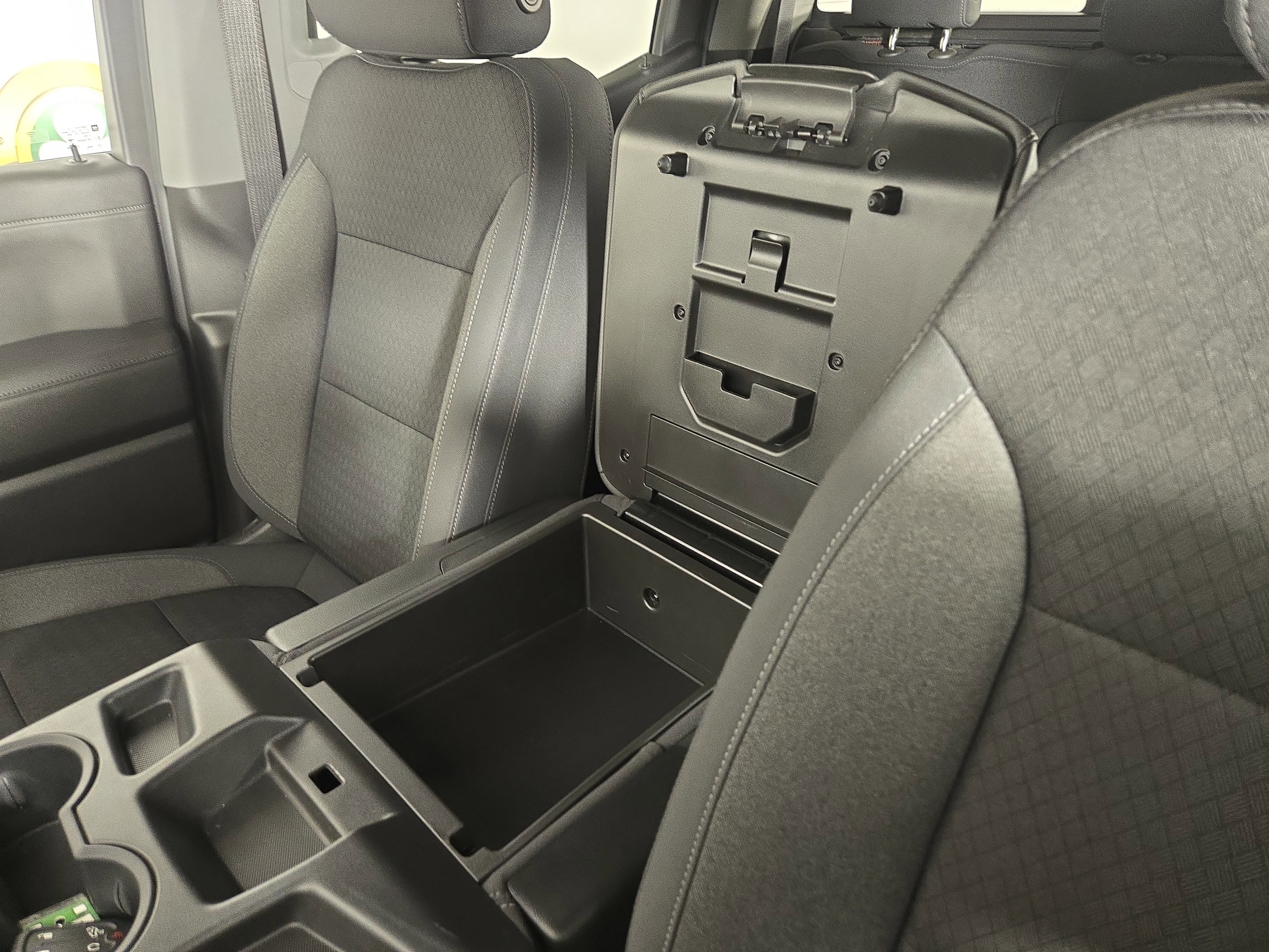 Certified 2022 Chevrolet Silverado 1500 LT w/ Z71 Off-Road Package image 28