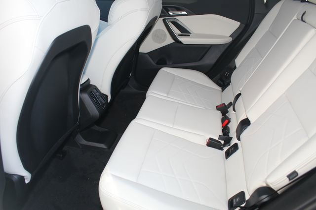 Used 2026 BMW X1 xDrive28i w/ Technology Package image 21