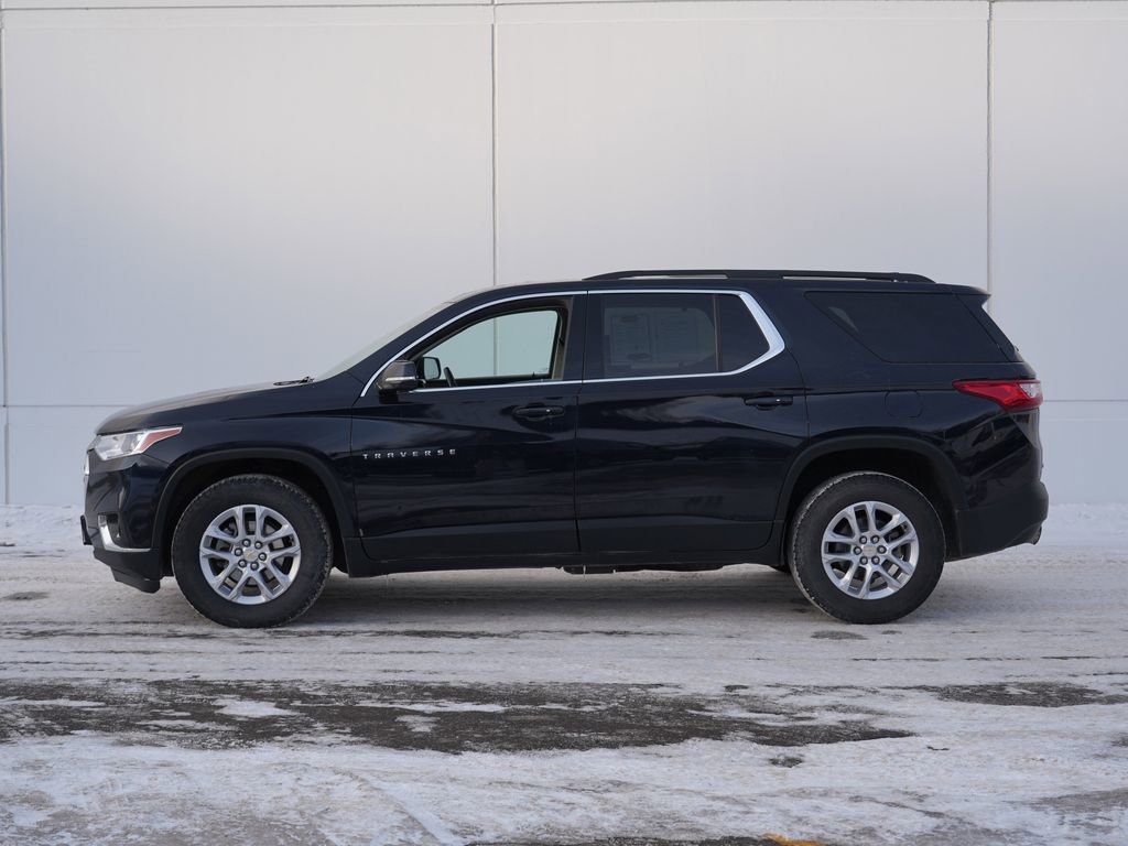 Used 2020 Chevrolet Traverse LT w/ Driver Confidence II Package image 6