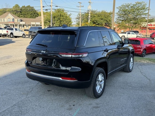 New 2025 Jeep Grand Cherokee Laredo X image 6
