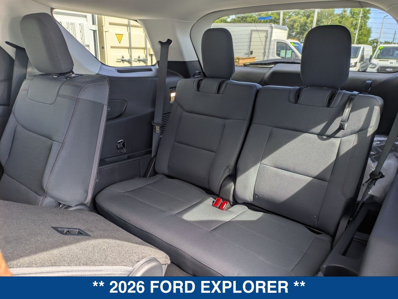 New 2026 Ford Explorer Active RWD image 18