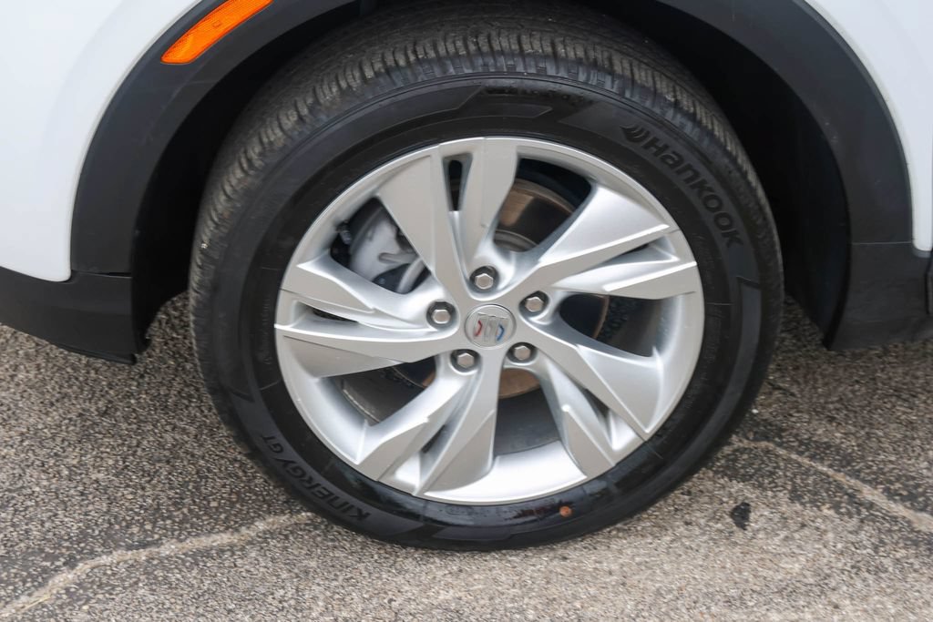 Used 2025 Buick Encore GX Preferred AWD/4WD image 7