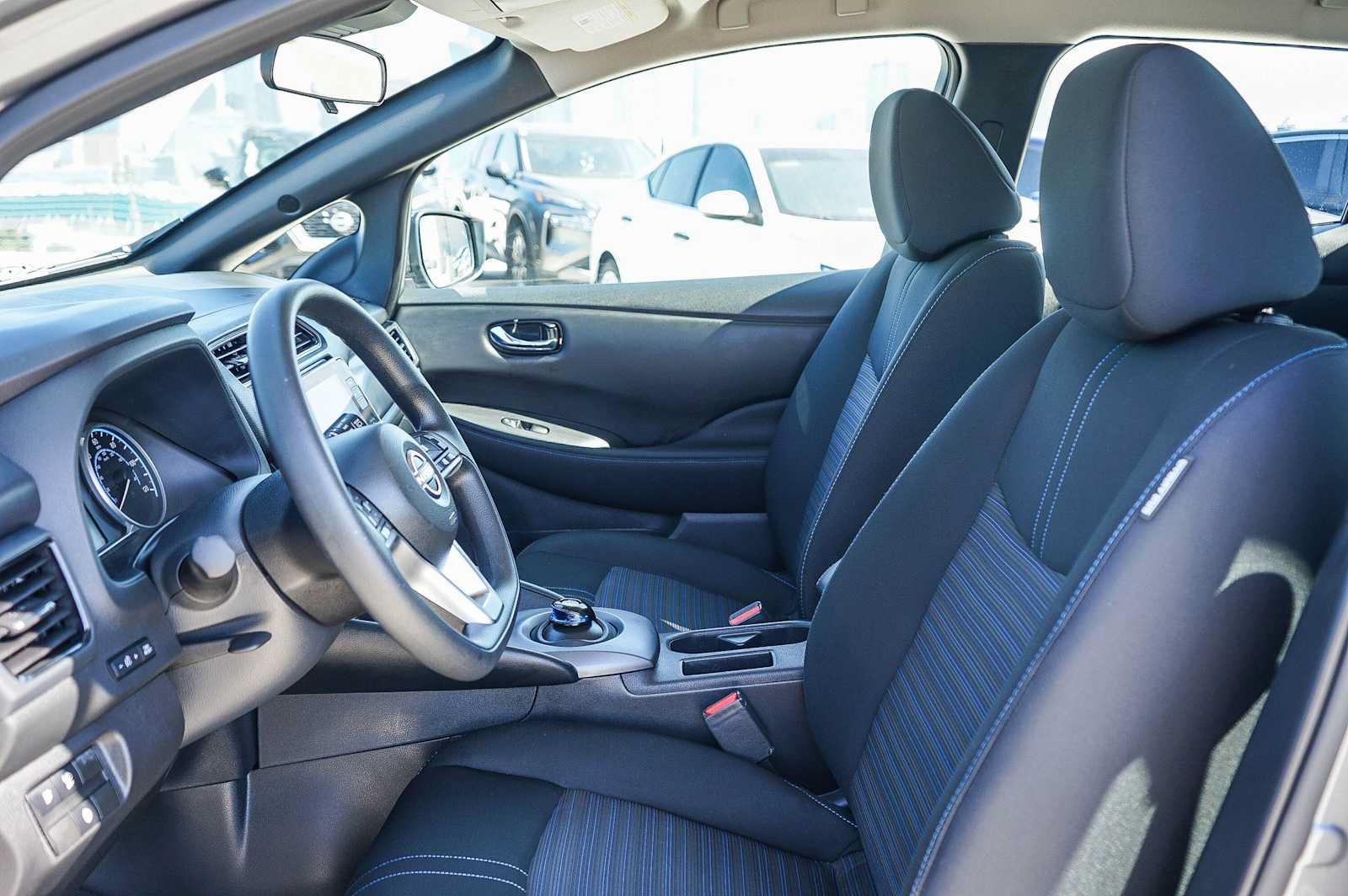 Used 2024 Nissan Leaf S FWD image 17