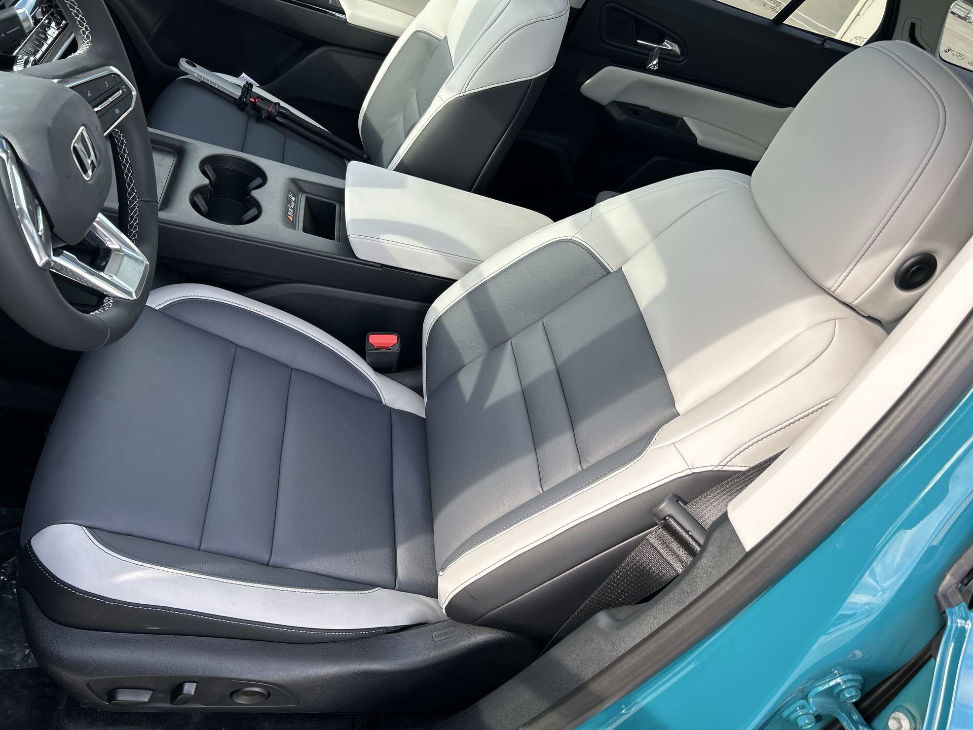 New 2026 Honda Prologue Touring image 13