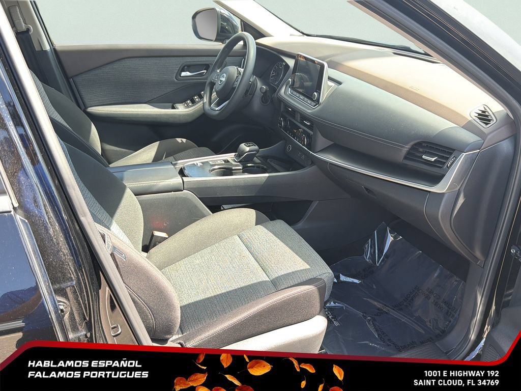 Used 2023 Nissan Rogue SV FWD image 28