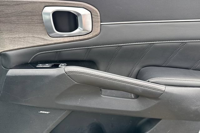 Certified 2022 Kia Sorento SX Prestige AWD/4WD image 24
