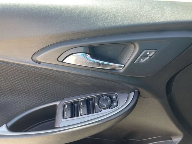 Certified 2023 Chevrolet Malibu LT FWD image 23