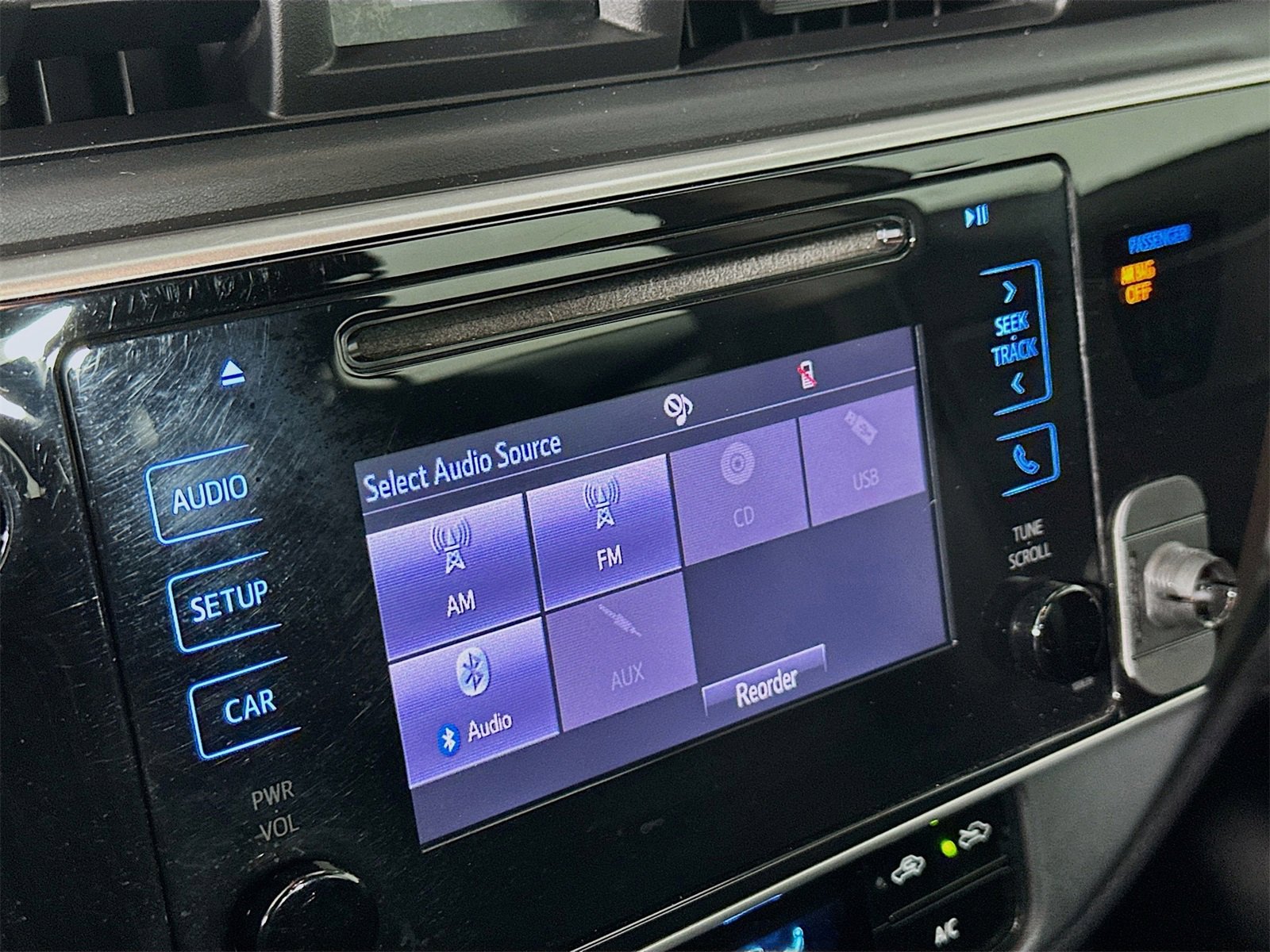 Certified 2019 Toyota Corolla LE image 14