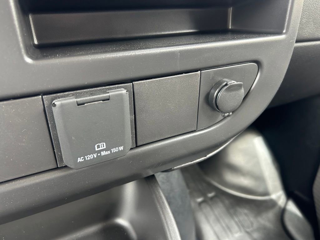 New 2026 Chevrolet Express 2500 Extended image 26