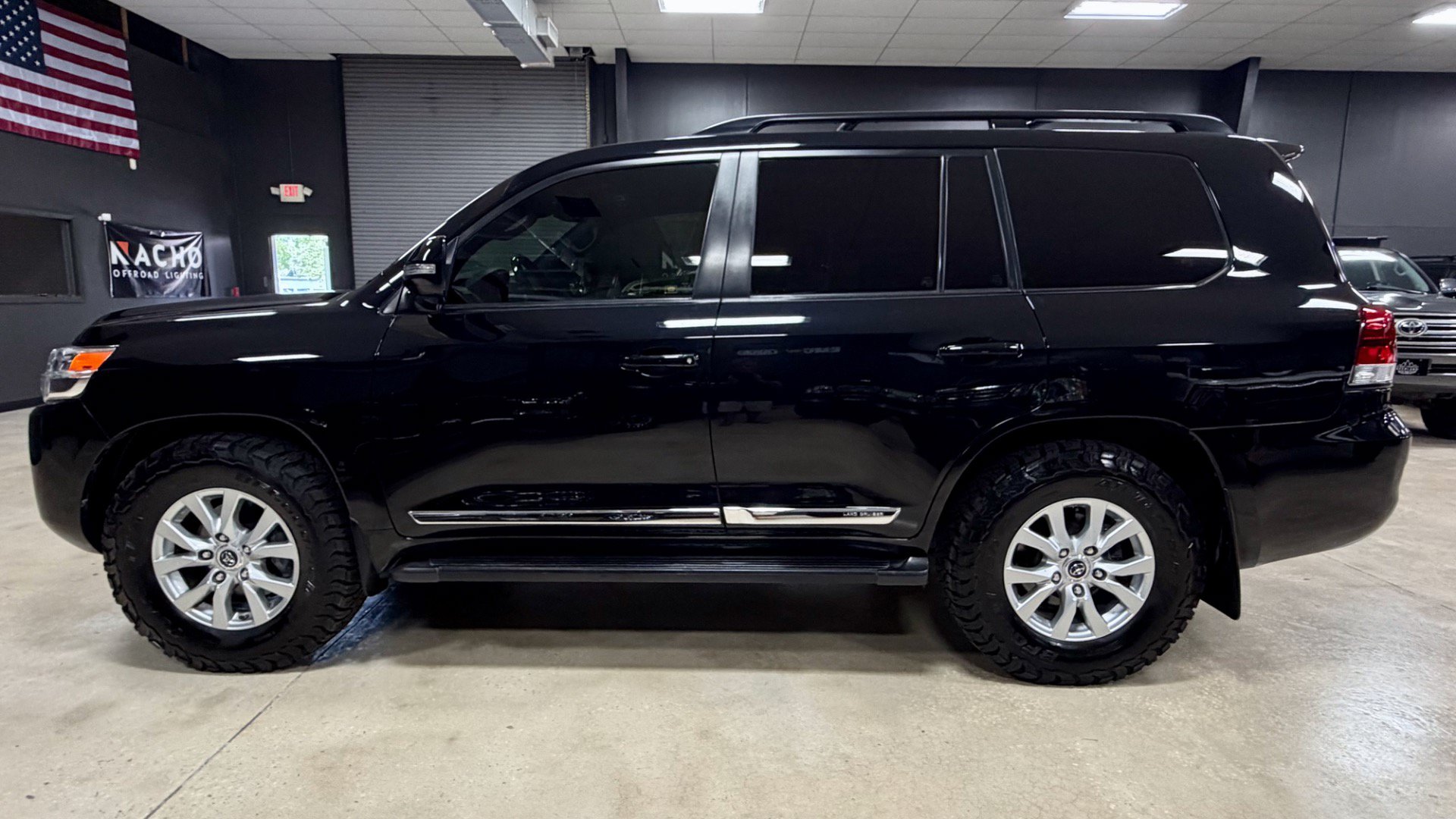 Used 2019 Toyota Land Cruiser AWD/4WD image 7