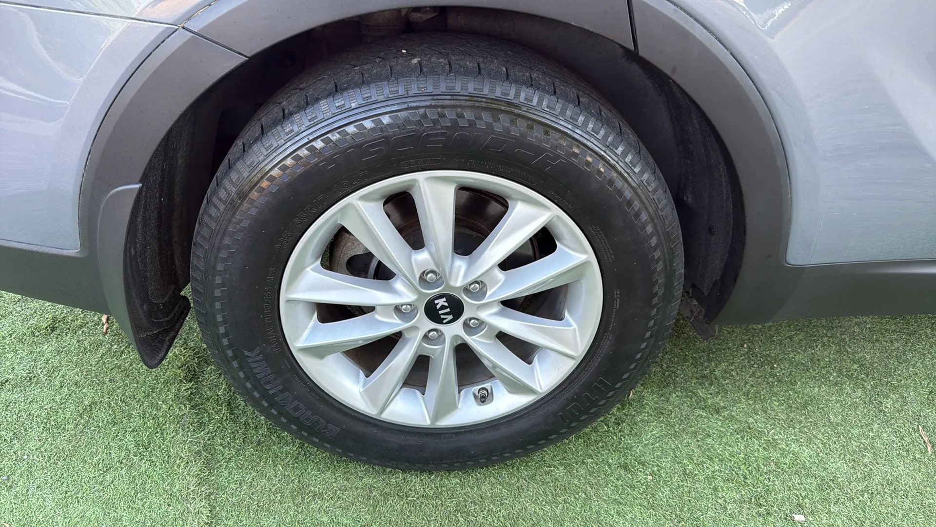 Used 2020 Kia Sorento LX AWD/4WD image 44
