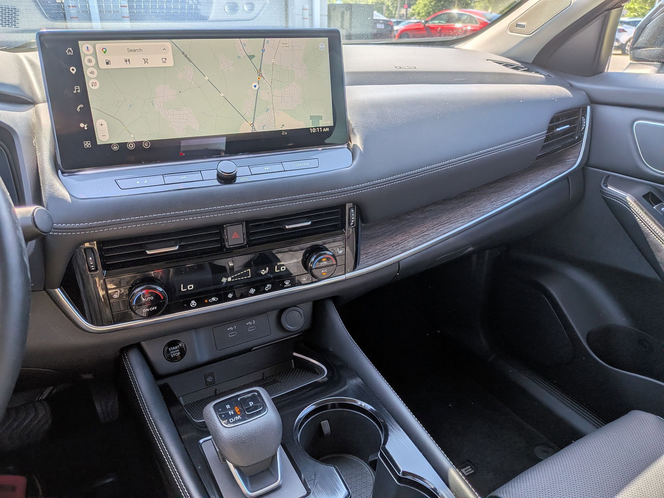 Used 2025 Nissan Rogue Platinum FWD image 23