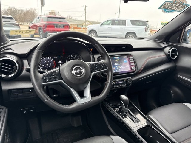 Used 2023 Nissan Kicks SR w/ SR Premium Package image 21