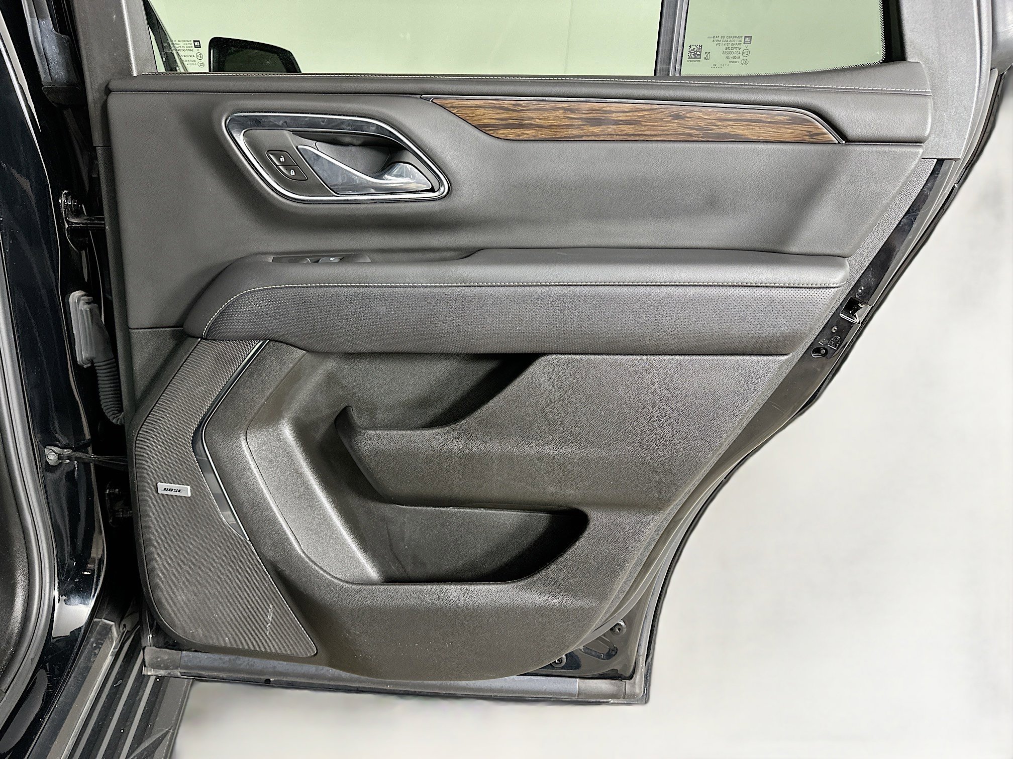 Used 2024 Chevrolet Tahoe Premier image 32