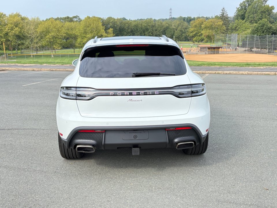New 2026 Porsche Macan AWD/4WD image 6