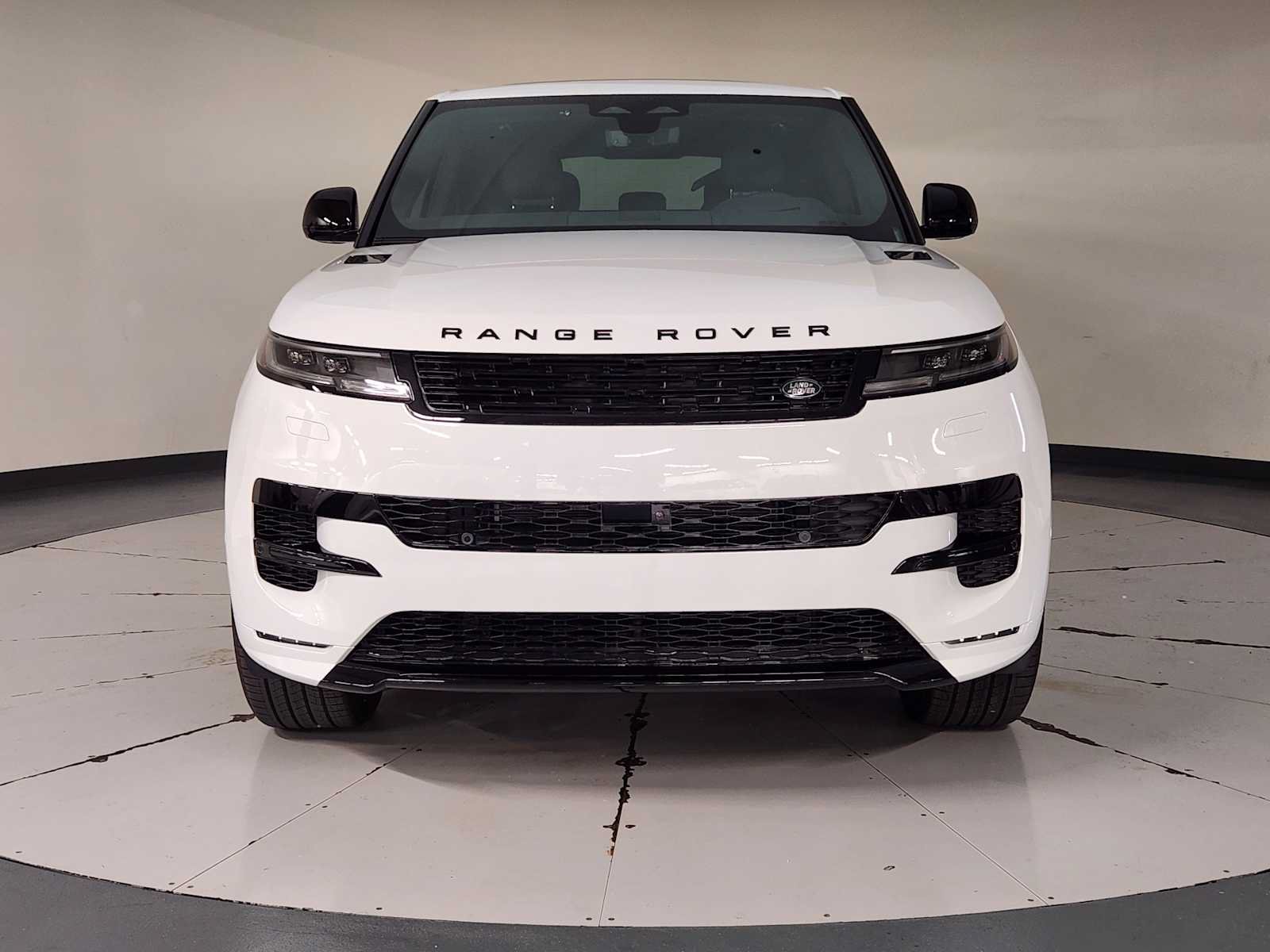 New 2026 Land Rover Range Rover Sport Dynamic SE AWD/4WD image 9