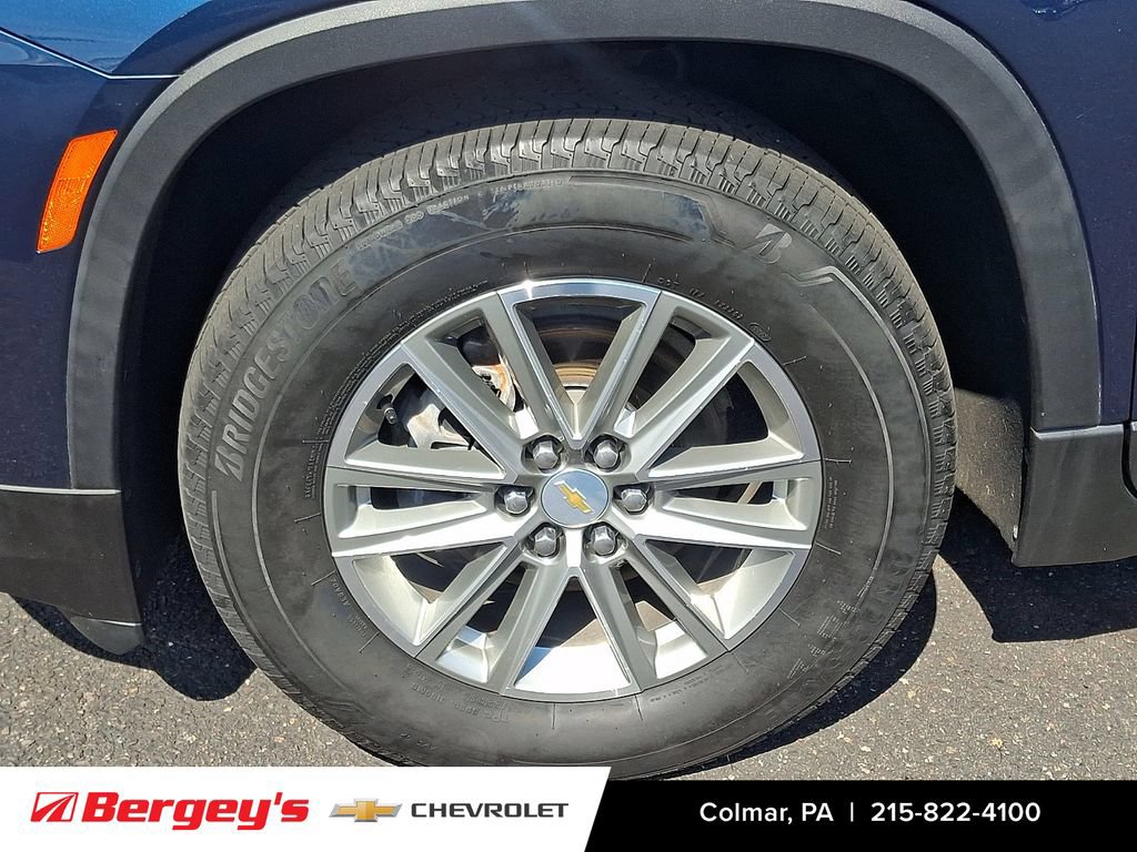 Certified 2023 Chevrolet Traverse LT AWD/4WD image 10