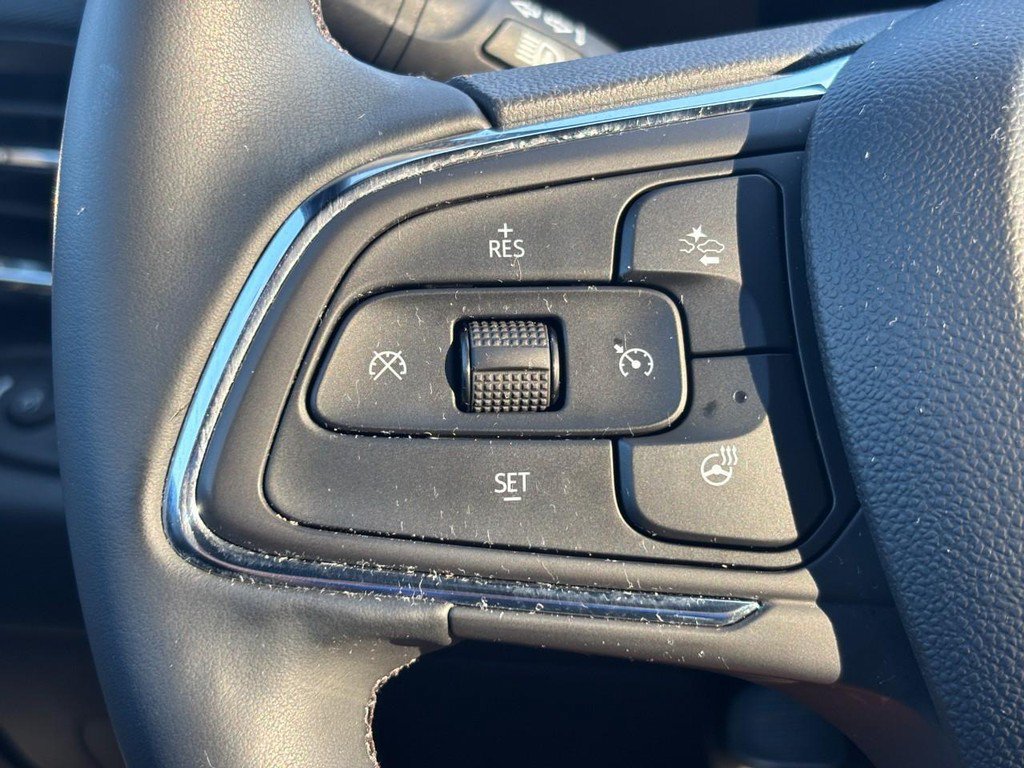 Used 2025 Buick Envista Preferred w/ Convenience I Package FWD image 17