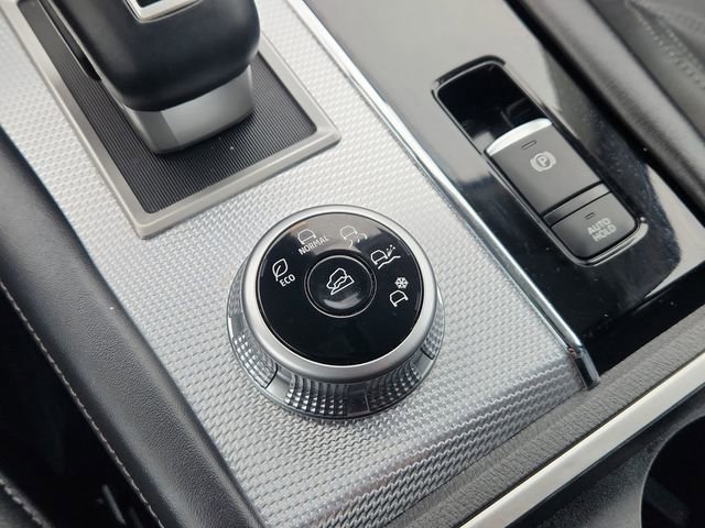Used 2023 Mitsubishi Outlander SEL image 47