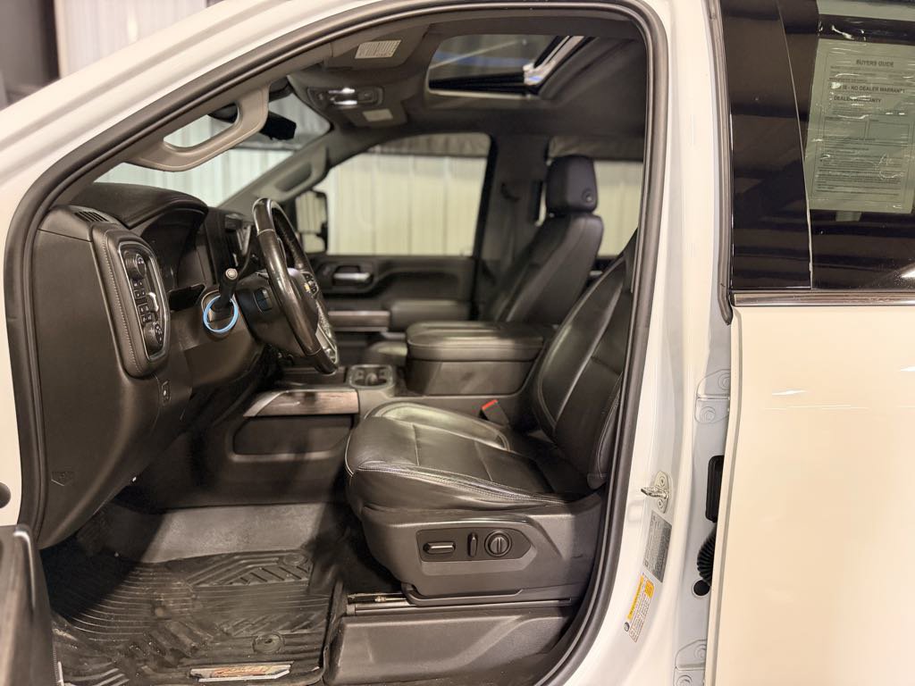 Used 2020 Chevrolet Silverado 2500 LTZ w/ LTZ Premium Package image 7