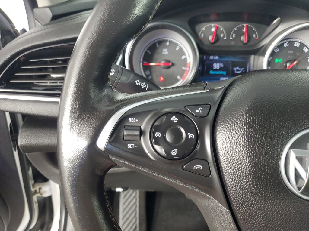 Used 2018 Buick Regal Essence w/ Driver Confidence Package #1 image 24