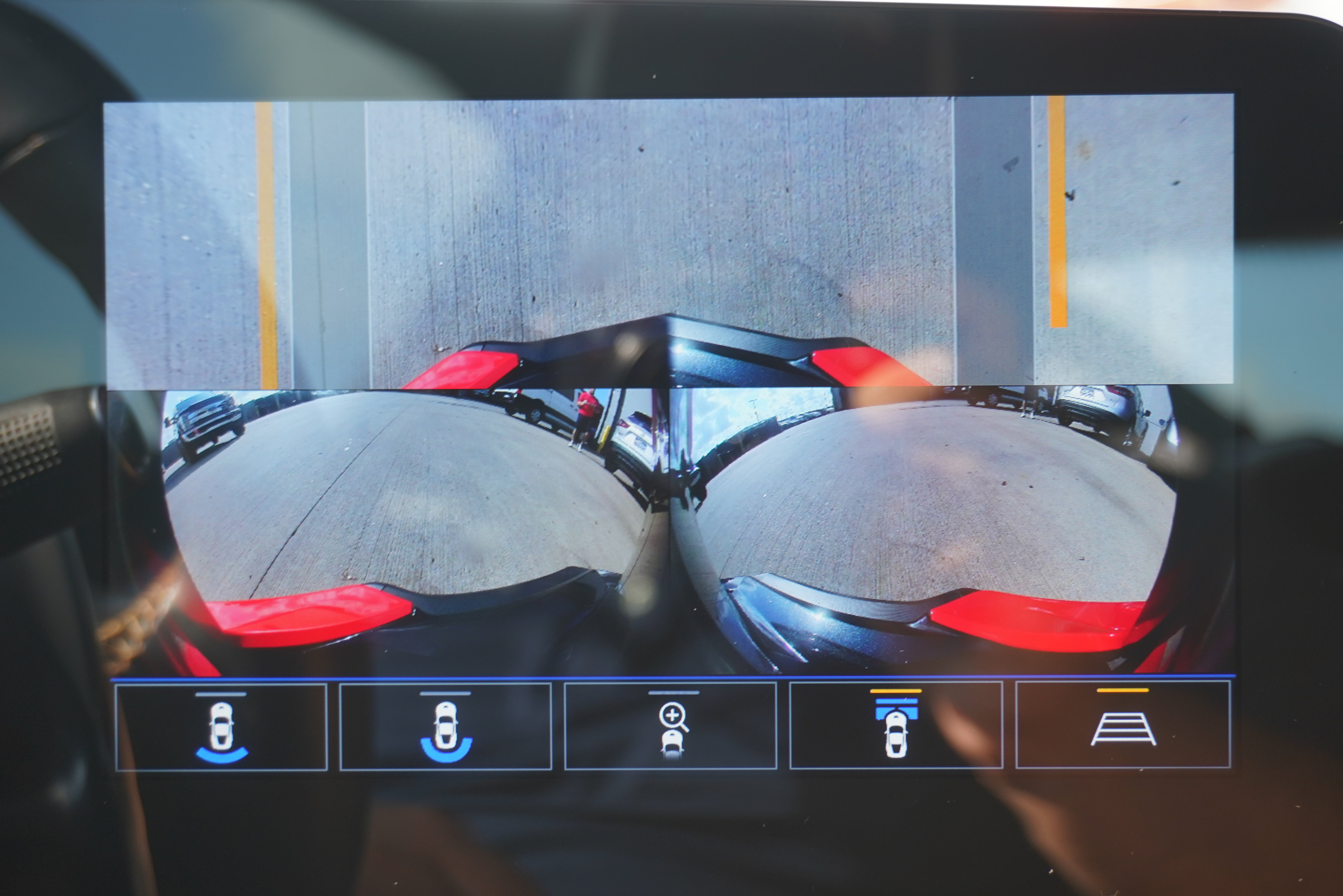 Used 2022 Chevrolet Corvette Stingray Preferred Cpe w/ Z51 Performance Package RWD image 45